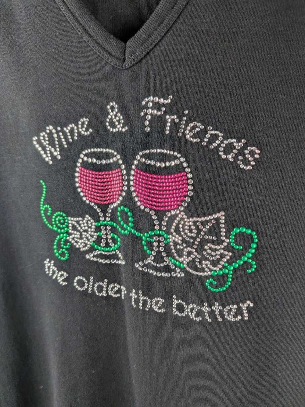 Exquisite Designs Wine & Friends Rhinestone Top L - Picture 2 of 5